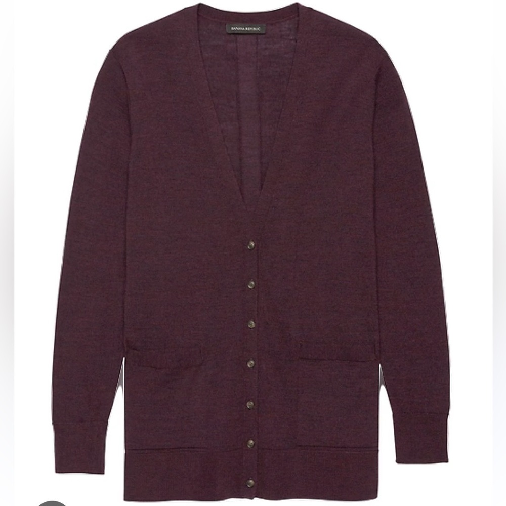 Banana Republic Women’s Burgundy Cardigan Sweater size S